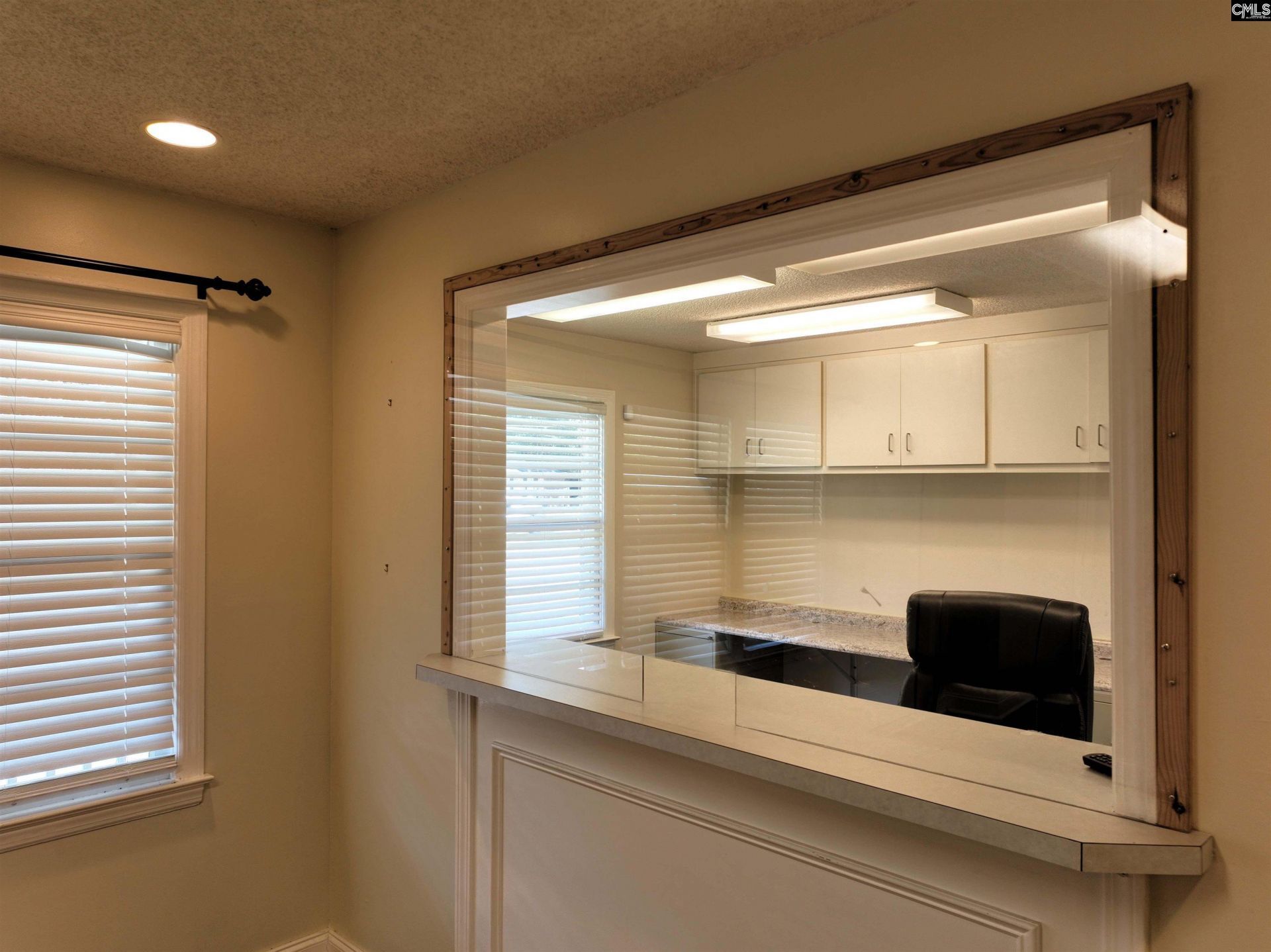 1118 Greenlawn Drive  Photo 10