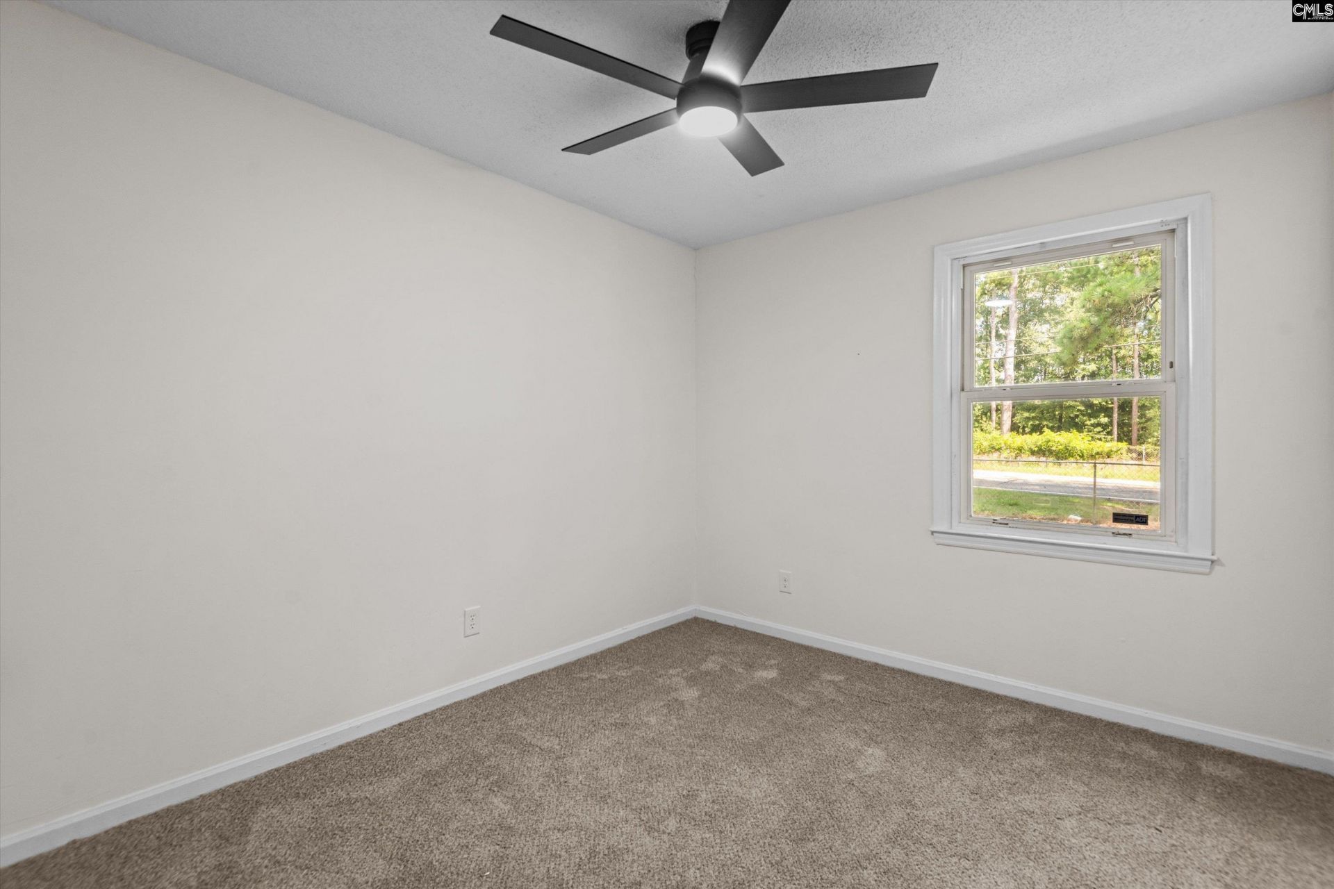 1817 E Boundary Road  Photo 18