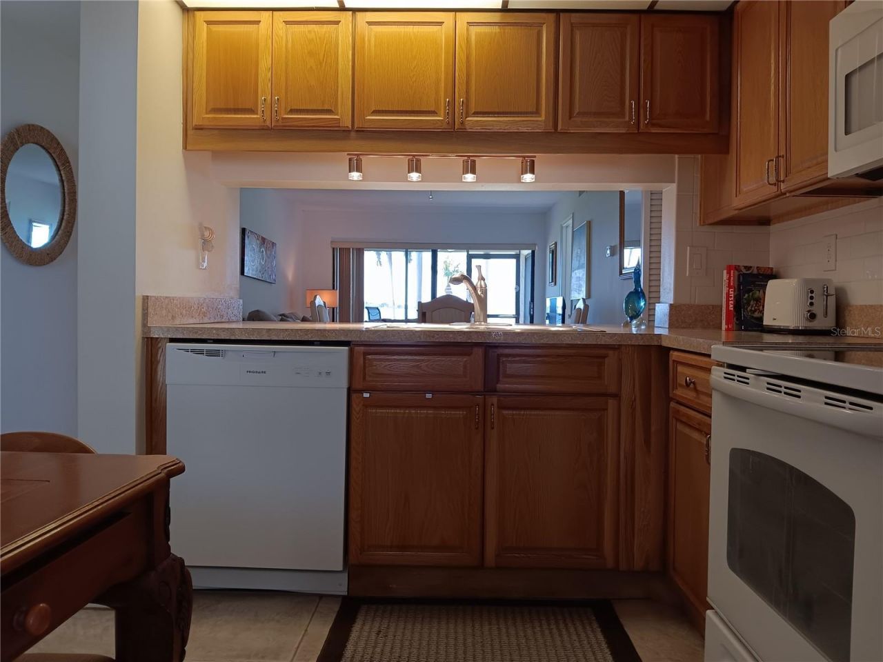 6287 Bahia Del Mar Circle, Unit 113, Saint Petersburg, FL 33715 Photo