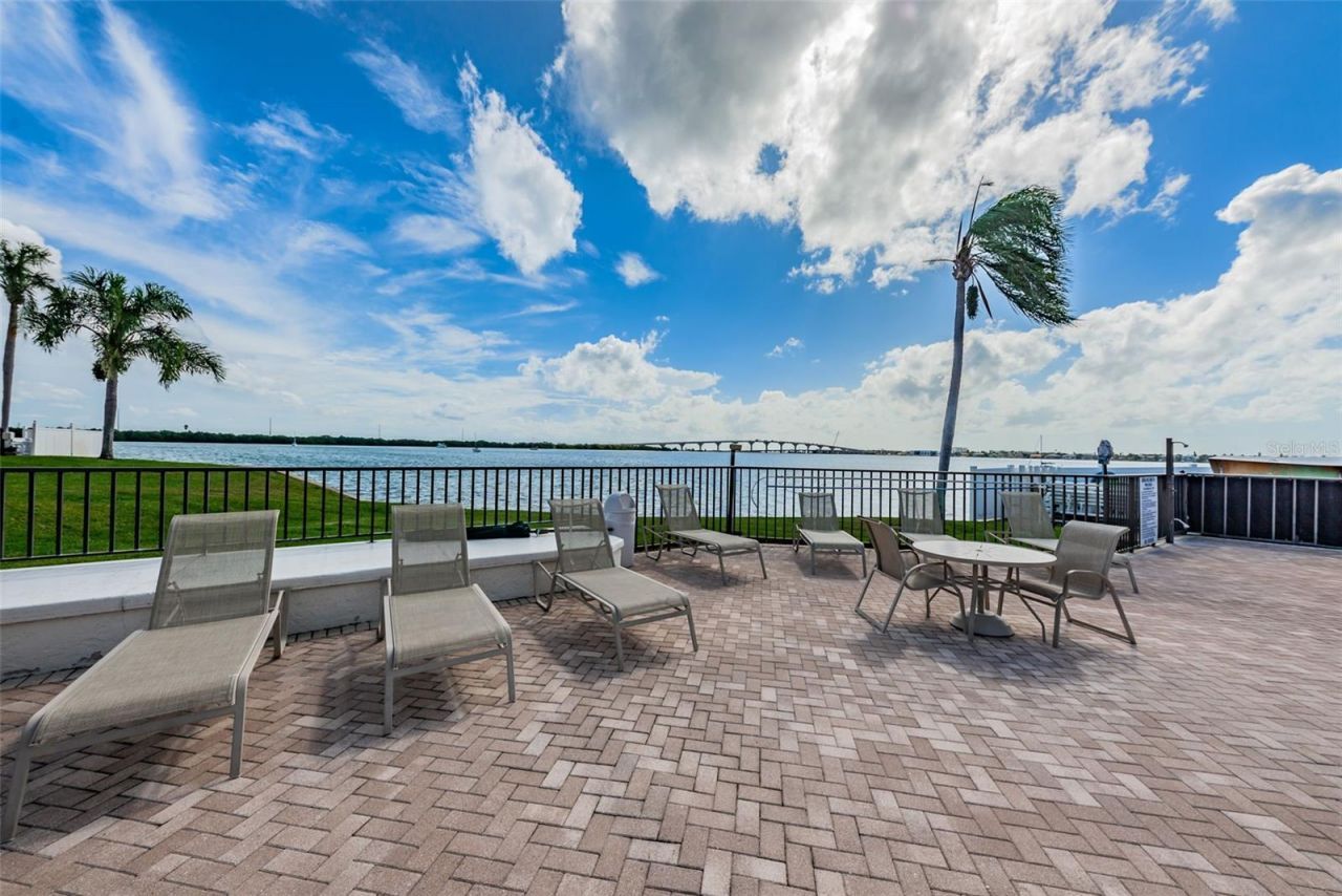 6287 Bahia Del Mar Circle, Unit 113, Saint Petersburg, FL 33715 Photo