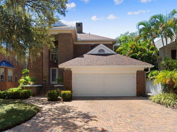 2706 CHAMBRAY LANE , TAMPA, FL 33611