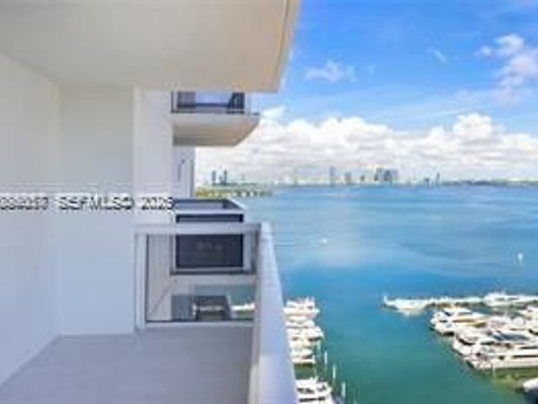 1800 Sunset Harbour Dr , Unit 2215, Miami Beach, FL 33139