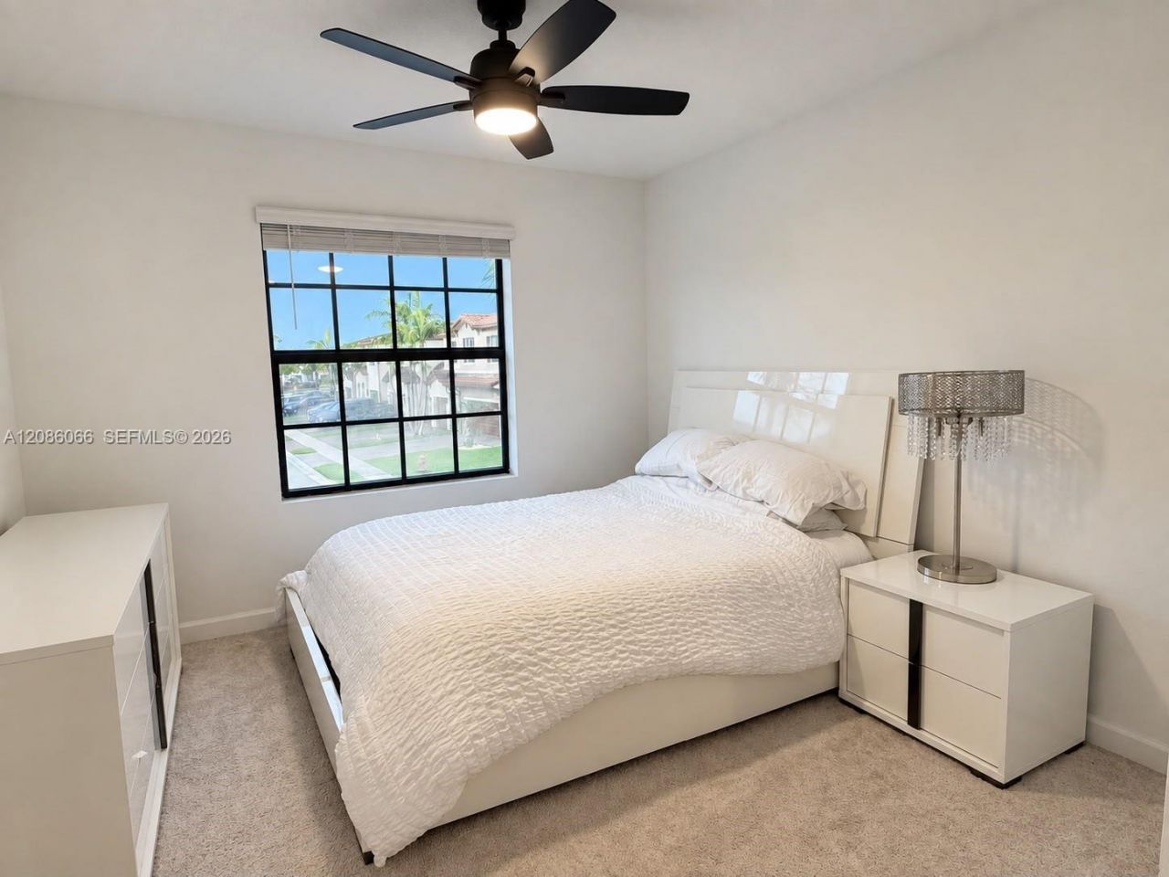 5013 Woods Edge Cir , Riviera Beach, FL 33410 Photo