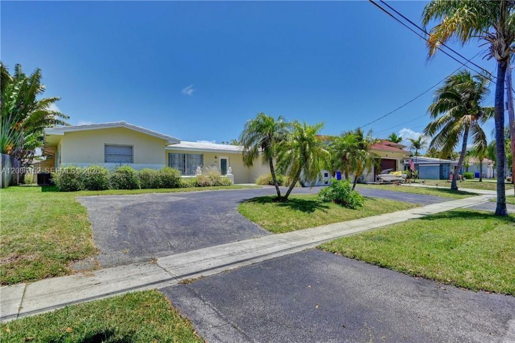 151 SE 9th Ct, Pompano Beach, FL 33060 Photo