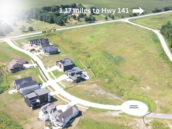 11840 Meadow Springs Drive , Johnston, IA 50131