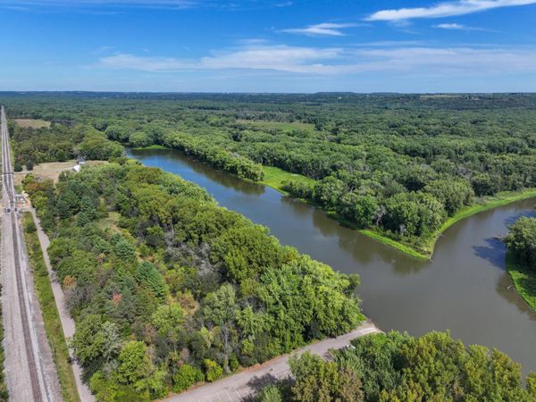 16868 Ravenna Trail, Hastings, MN 55033