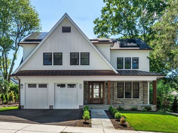 98 Beethoven Ave, Newton, MA 02468