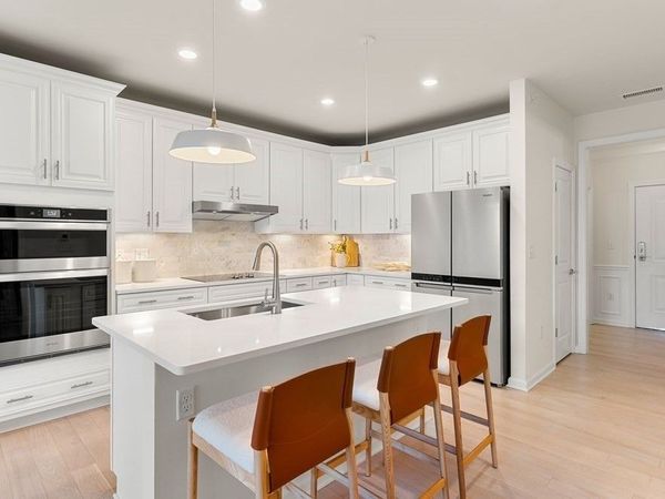 320 Martins Landing, Unit 511, North Reading, MA 01864
