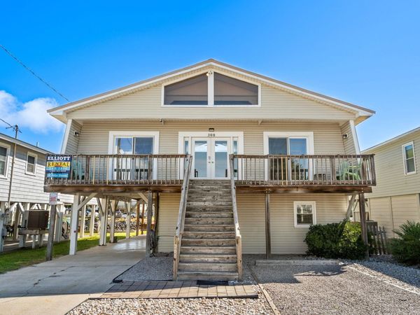 308 54th Ave. N , North Myrtle Beach, SC 29582