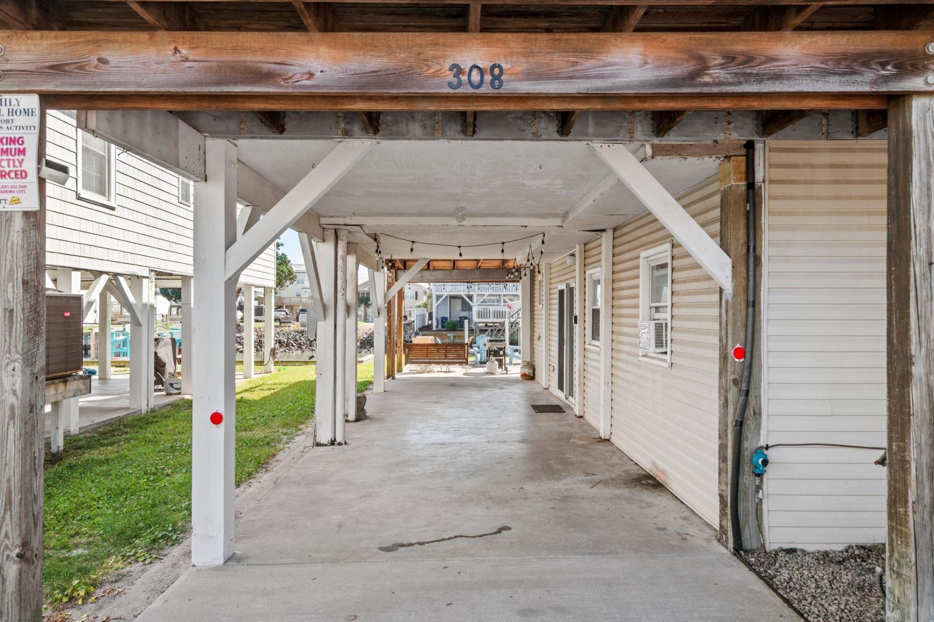 308 54th Ave. N Photo 54