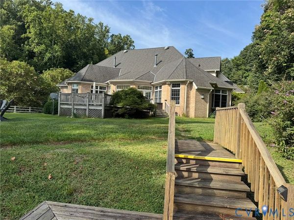 12106 Sloan Drive , Chester, VA 23838