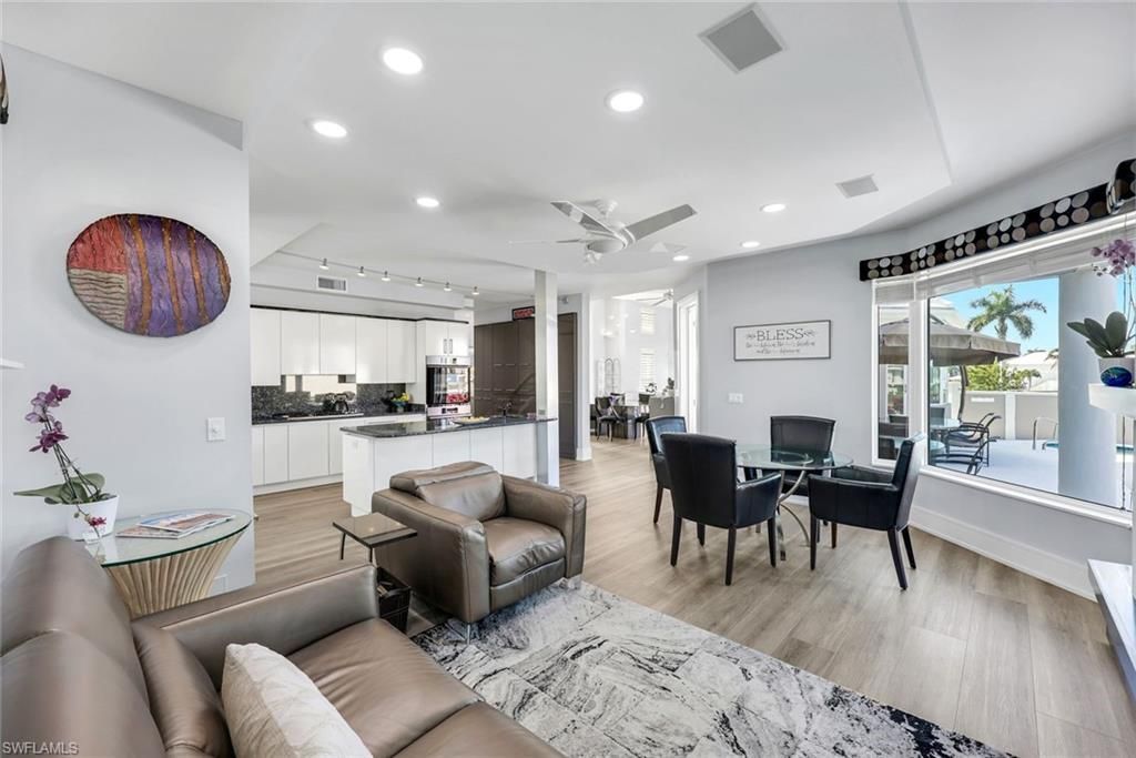 375 Germain Ave, Naples, FL 34108 Photo