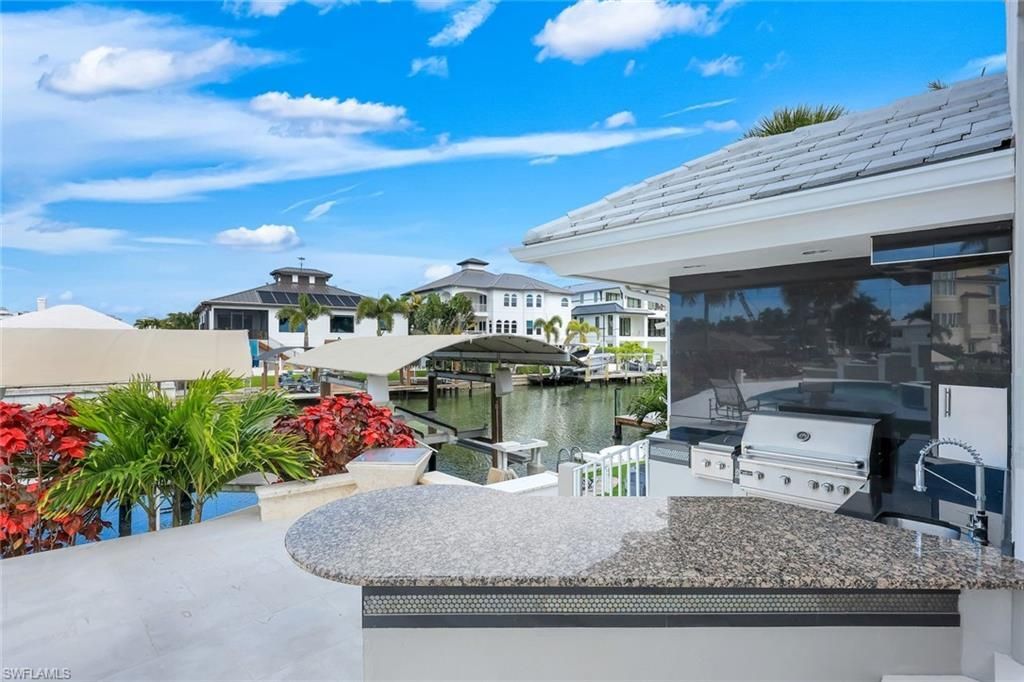 375 Germain Ave, Naples, FL 34108 Photo
