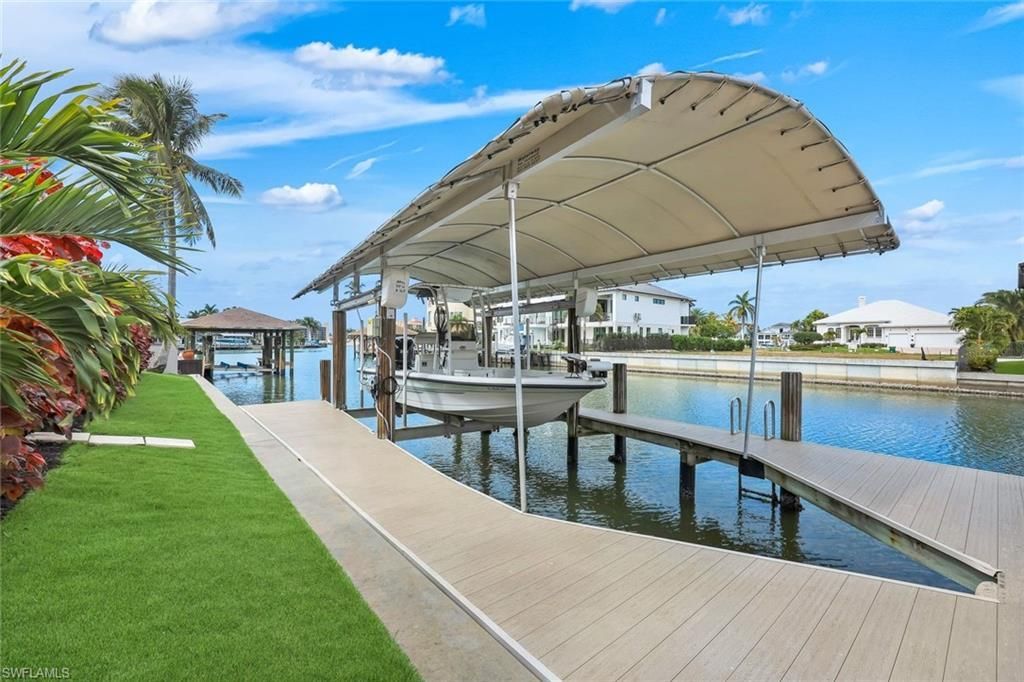 375 Germain Ave, Naples, FL 34108 Photo