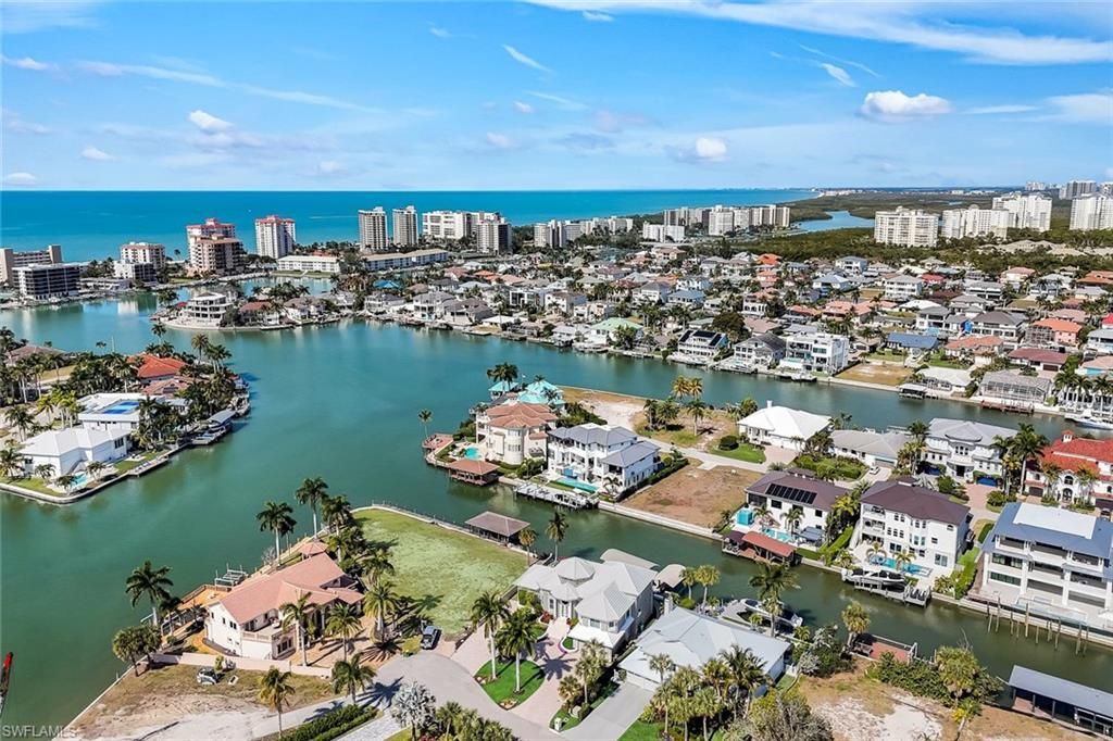 375 Germain Ave, Naples, FL 34108 Photo