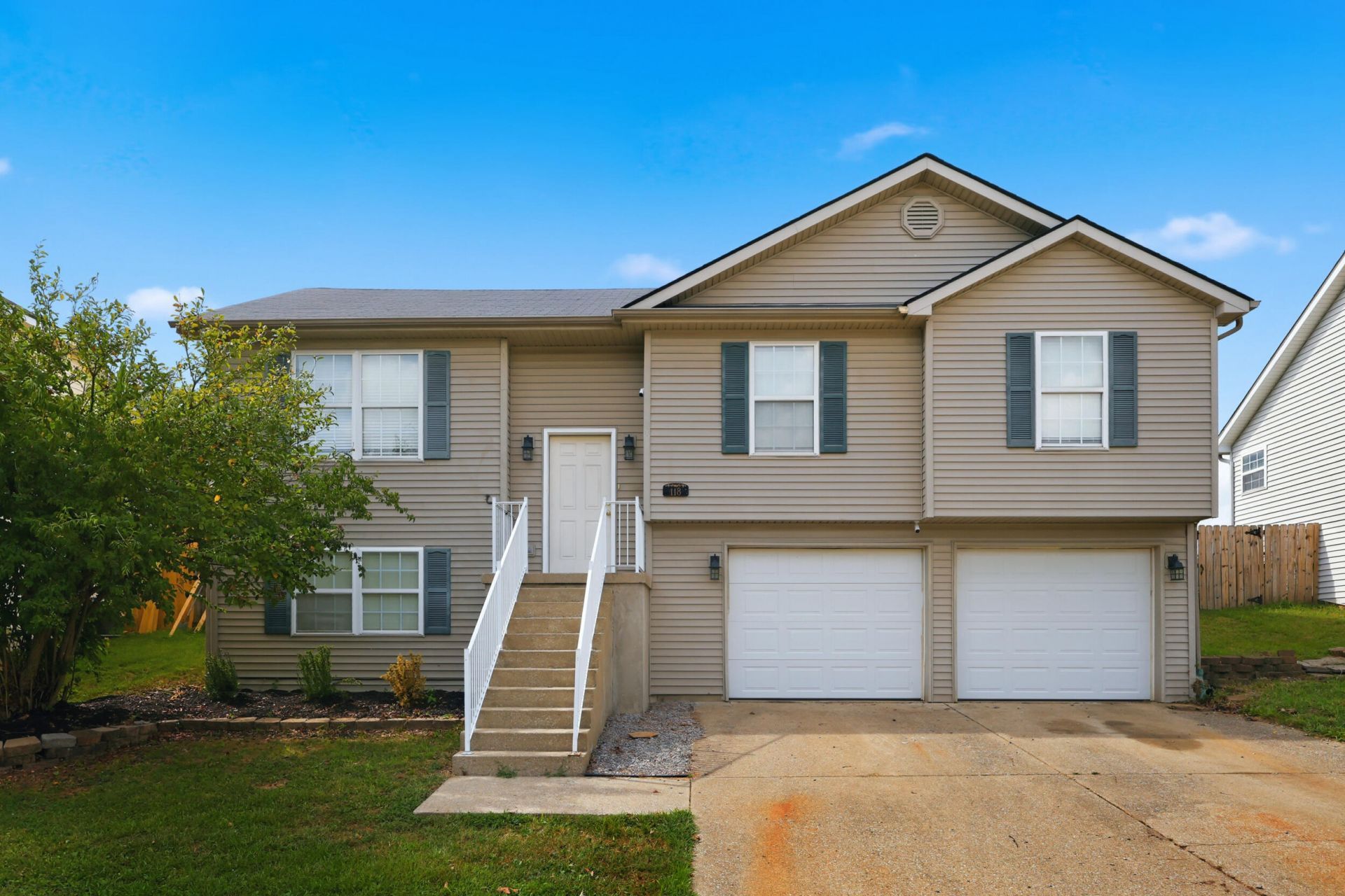118 S Bold Forbes Boulevard, Georgetown, KY 40324 Main Photo