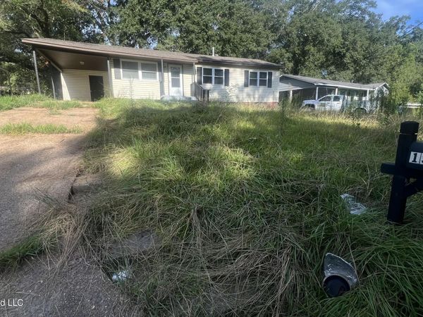 1333 Maria Drive, Jackson, MS 39204