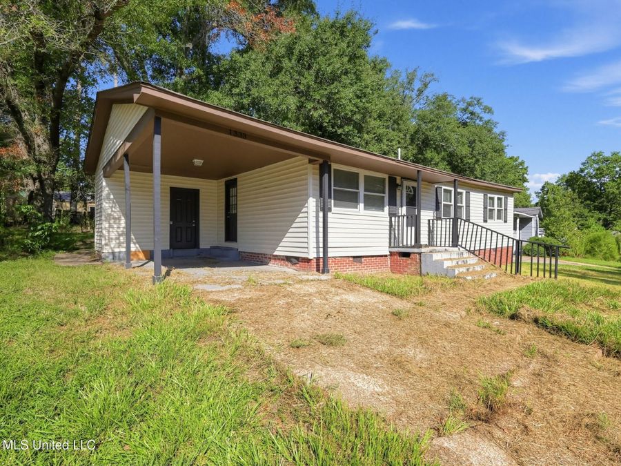 Property Image 6