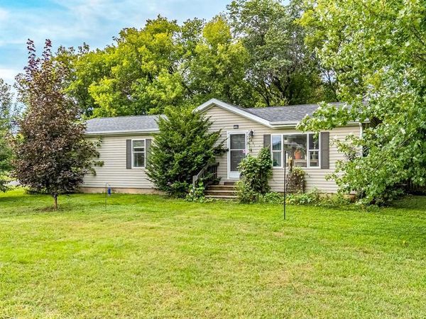 1021 E ELIZABETH STREET, Shawano, WI 54166