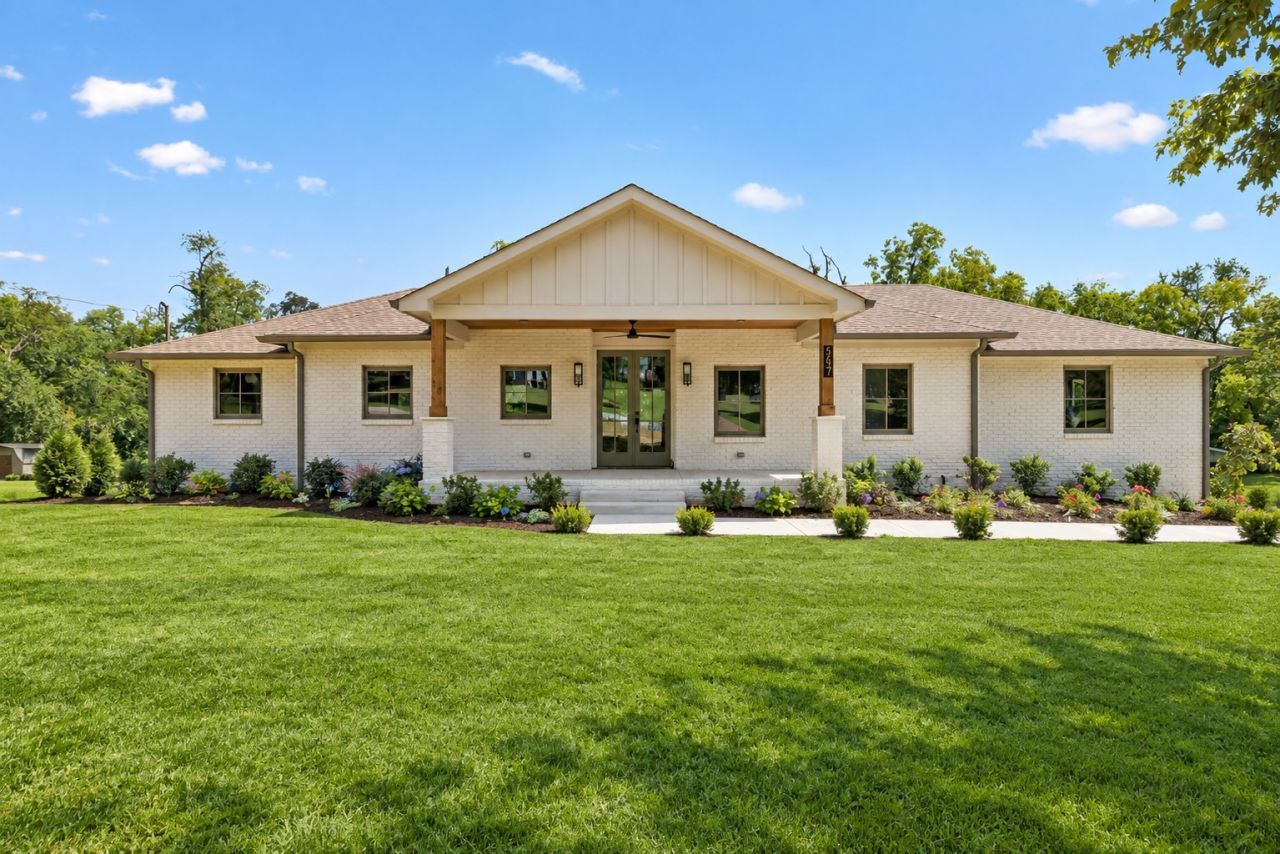5057 Marc Dr, Nashville, TN 37211 Main Photo