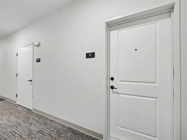 4428 Deer Creek Rd, Unit 301, Iowa City, IA 52246