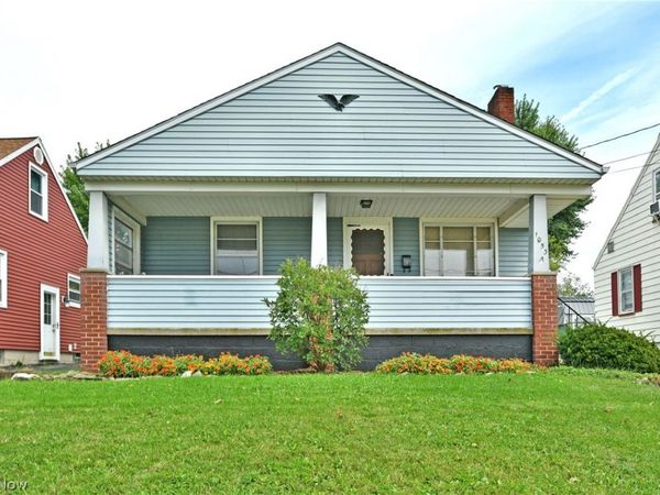 1053 Washington Avenue , Girard, OH 44420