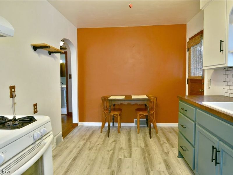 1053 Washington Avenue, Girard, OH 44420 Photo 10