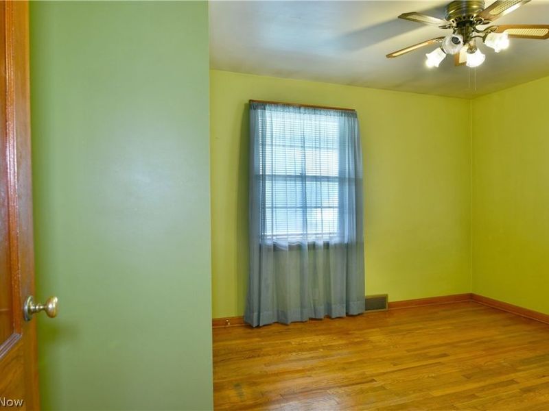 1053 Washington Avenue, Girard, OH 44420 Photo 20