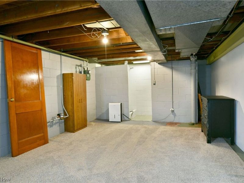 1053 Washington Avenue, Girard, OH 44420 Photo 37