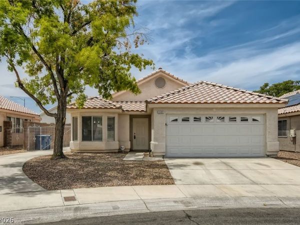 4405 Sandhorse Court , Las Vegas, NV 89130