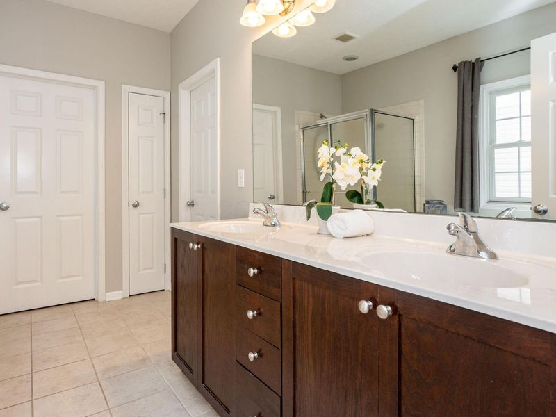 152 Creekside Green Drive, Unit 15, Gahanna, OH 43230 Photo 18