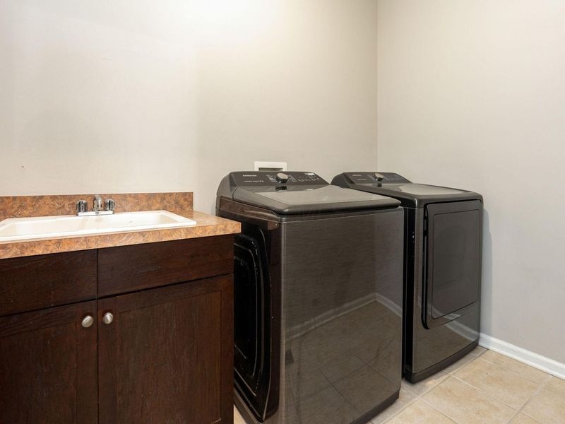 152 Creekside Green Drive, Unit 15, Gahanna, OH 43230 Photo 21