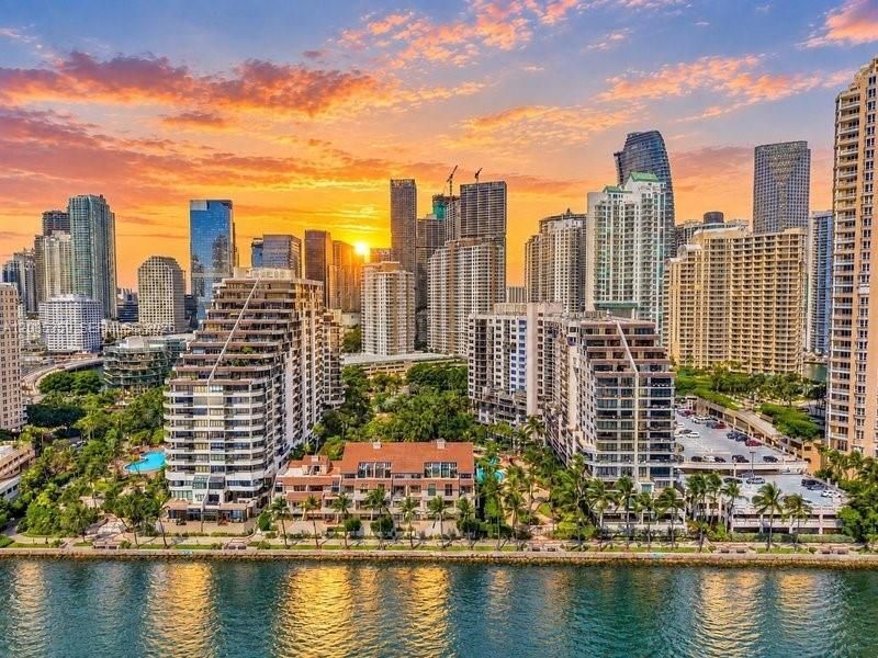 540 Brickell Key Dr, Unit 1603, Miami, FL 33131 Photo