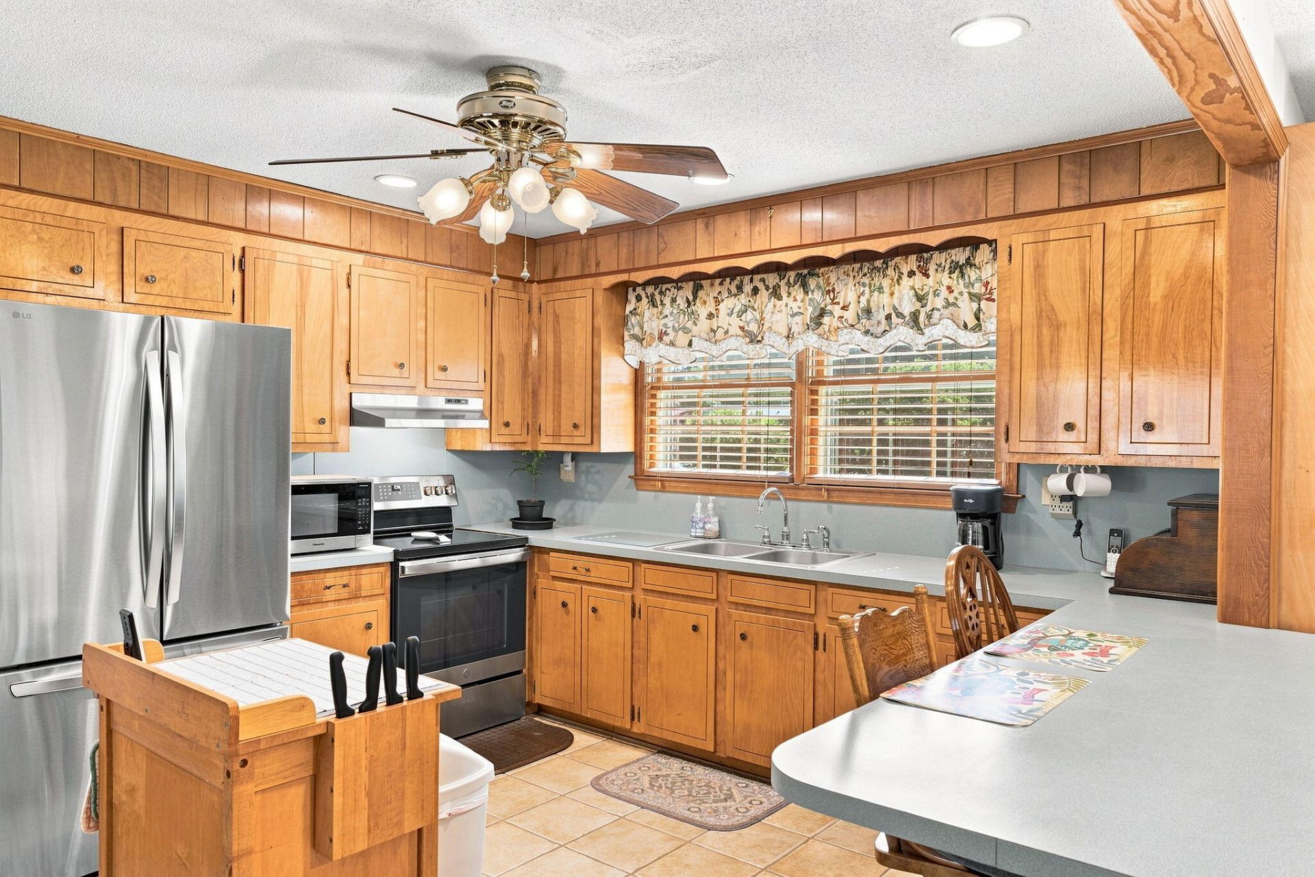 4409 Garwood Drive Photo 8