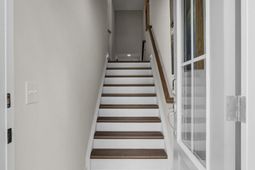 150 Fernbank Road photo 4