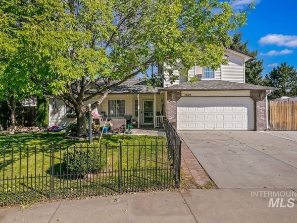 7848 E Red Oak Ct, Nampa, ID 83687