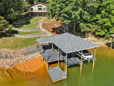 3388 Lakewood Forest Road, Moneta, VA 24121