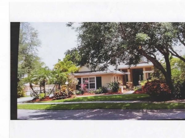 5500 OAK CREST BOULEVARD , SARASOTA, FL 34233