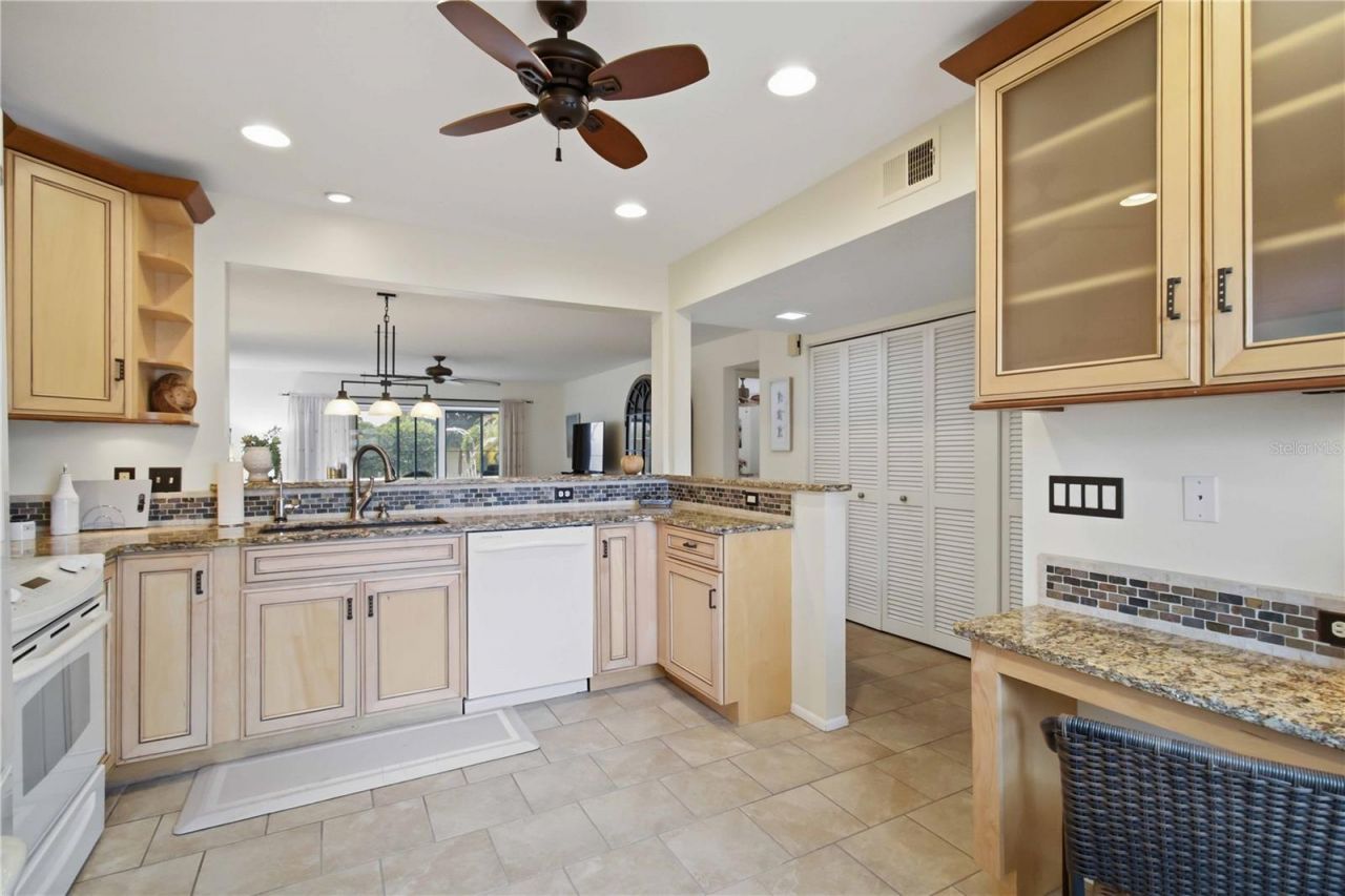503 Spring Lakes Boulevard, Unit 503, Bradenton, FL 34210 Photo
