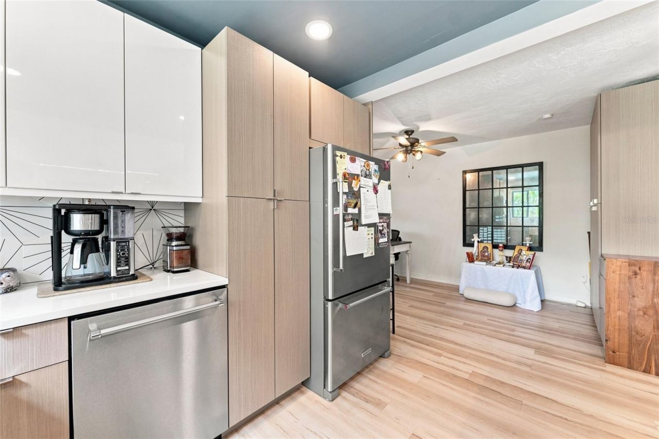 809 E River Drive, Temple Terrace, FL 33617 Photo