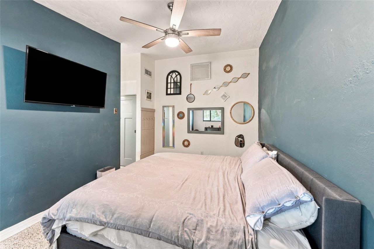 809 E River Drive, Temple Terrace, FL 33617 Photo