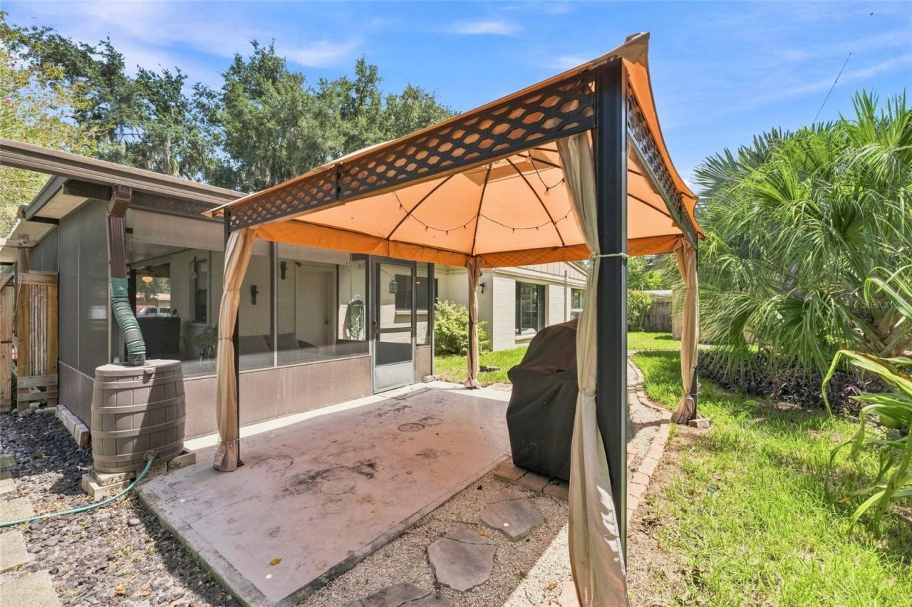 809 E River Drive, Temple Terrace, FL 33617 Photo