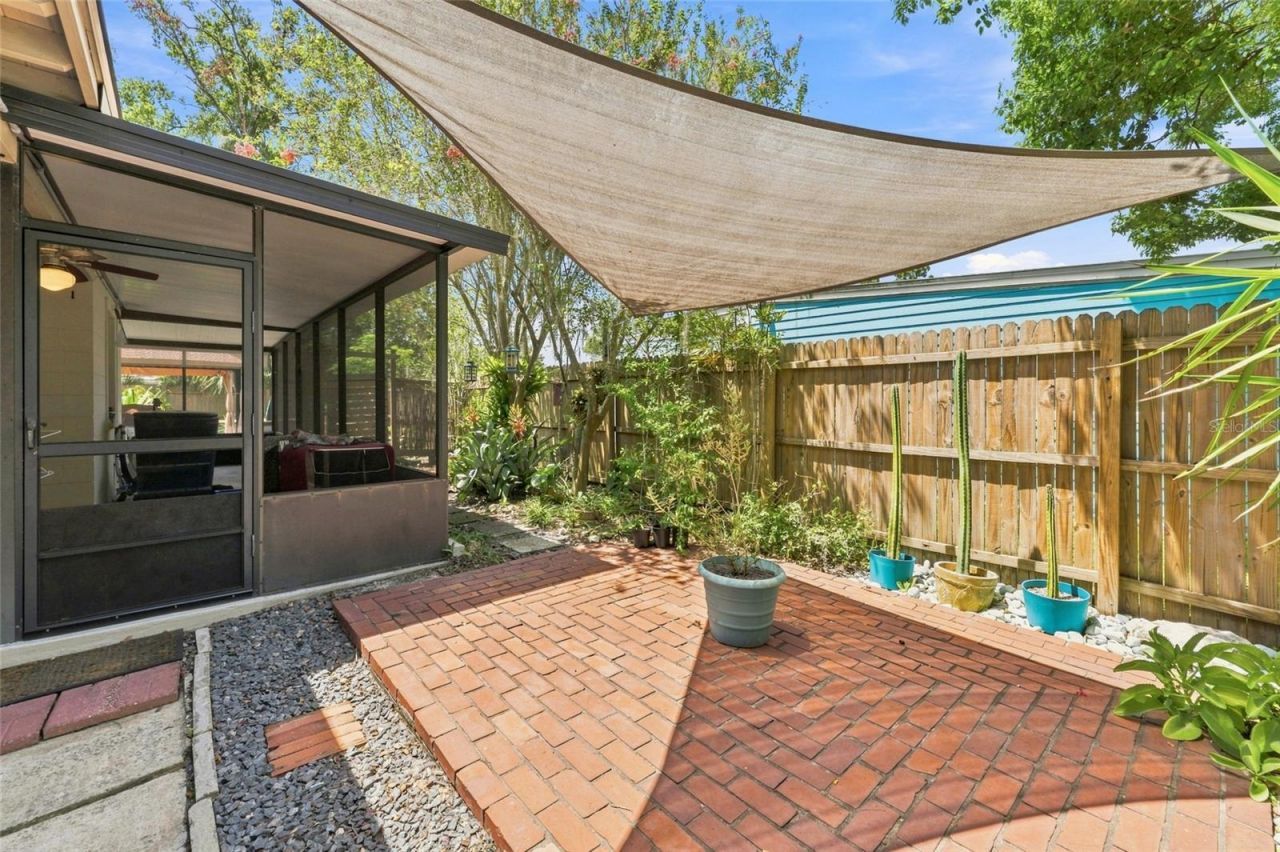809 E River Drive, Temple Terrace, FL 33617 Photo
