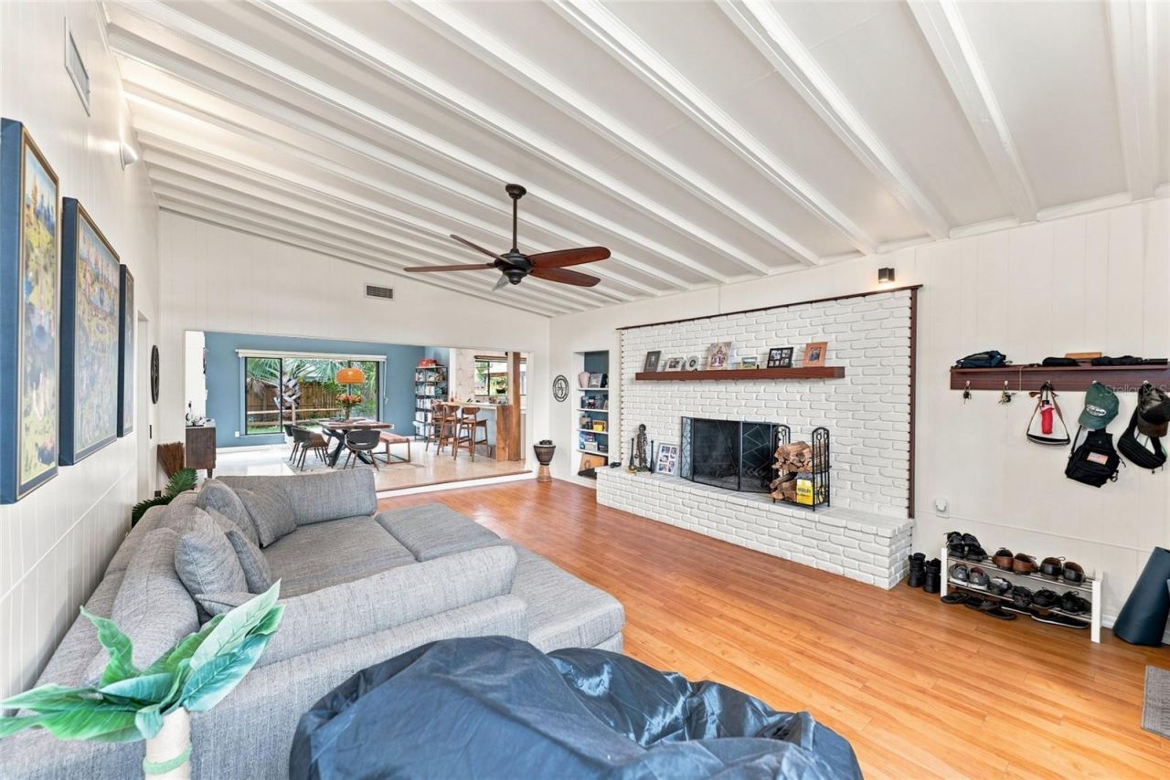 809 E River Drive, Temple Terrace, FL 33617 Photo