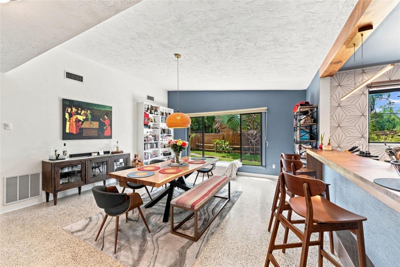 809 E River Drive, Temple Terrace, FL 33617 Photo