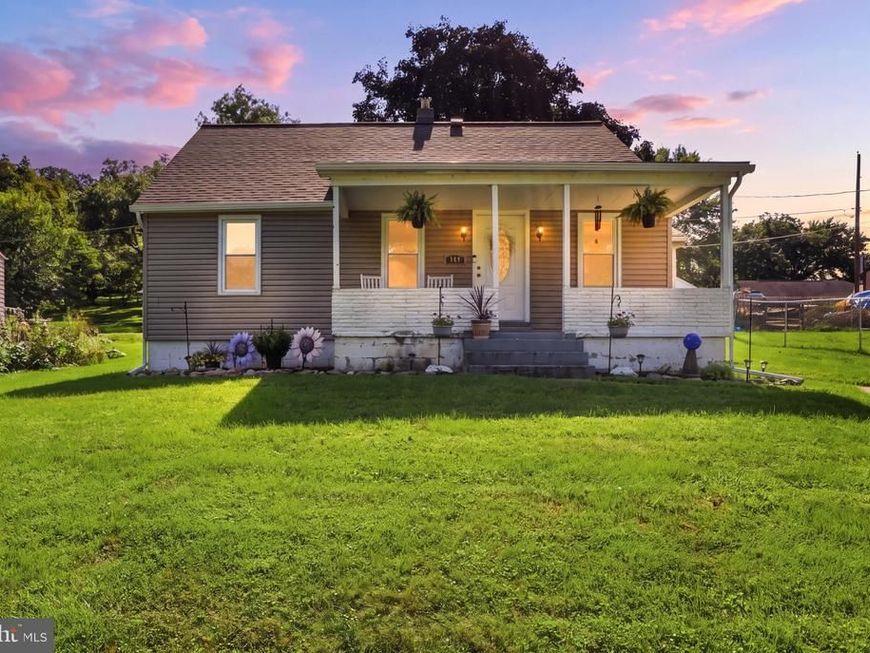 986 2nd Street, Mount Wolf, PA 17347 Main Photo