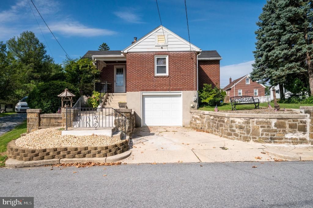 3110 Harrison Avenue, Reading, PA 19605 Main Photo
