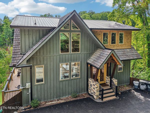 134 Jolene Way, Sevierville, TN 37876
