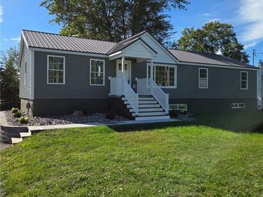 8727 Whiting Road, Cicero, NY 13039