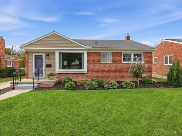 107 Jeffrey Avenue, Royal Oak, Mi 48073